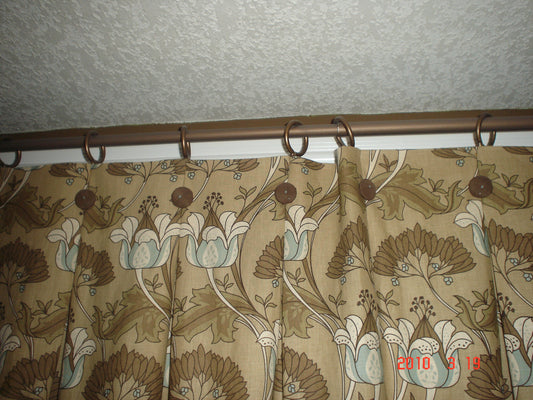 Drapes with Inverted Pleats and Rings